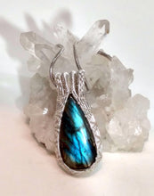 Load image into Gallery viewer, Hand Woven Wire Wrapped High Blue Flash Labradorite Pendant)
