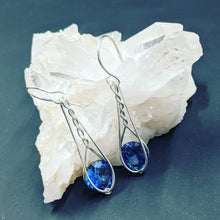 Load image into Gallery viewer, Faceted Saphire sterling silver earrings
